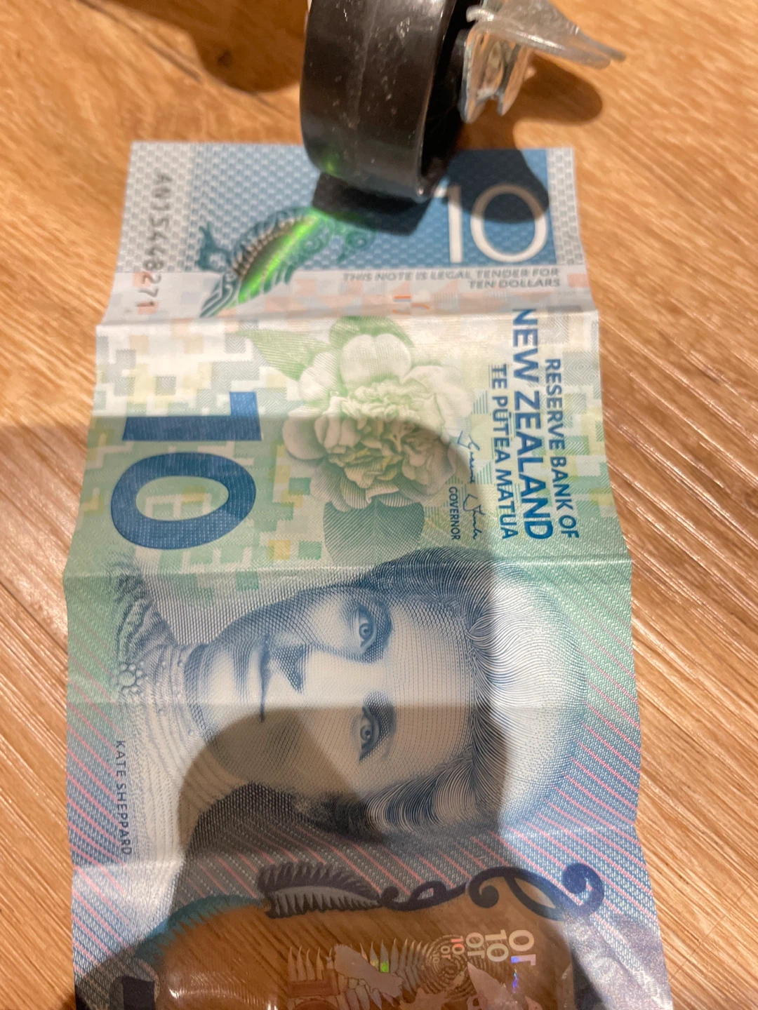 $10 from Chinese