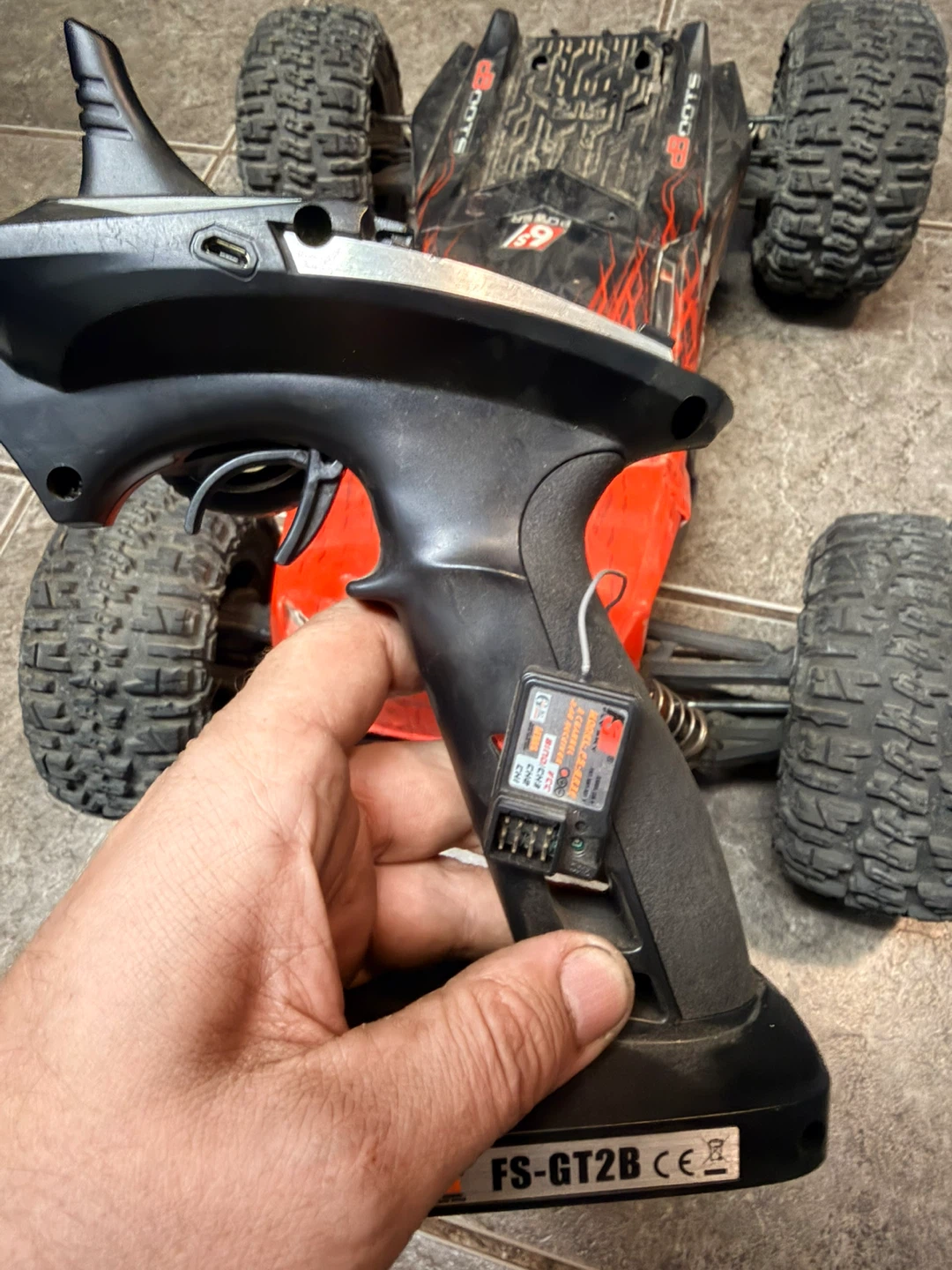 Arrma BLX RC Truck with Transmitter and Gens Ace Battery - photo 2