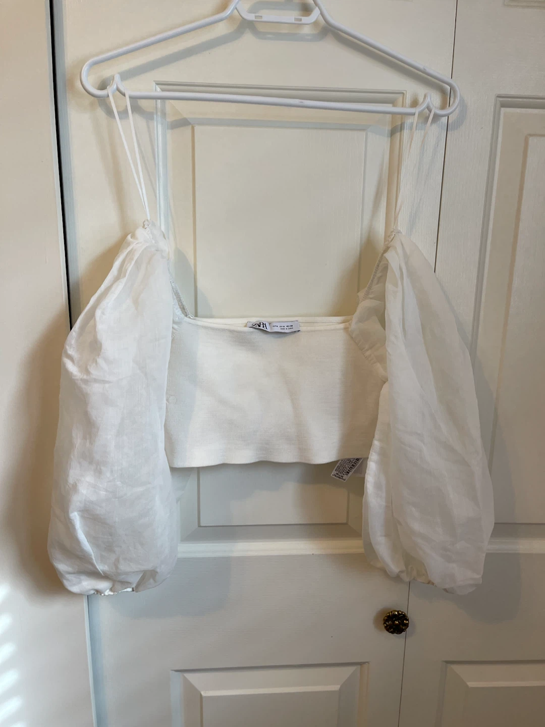 Zara White Puff Sleeve Crop Top