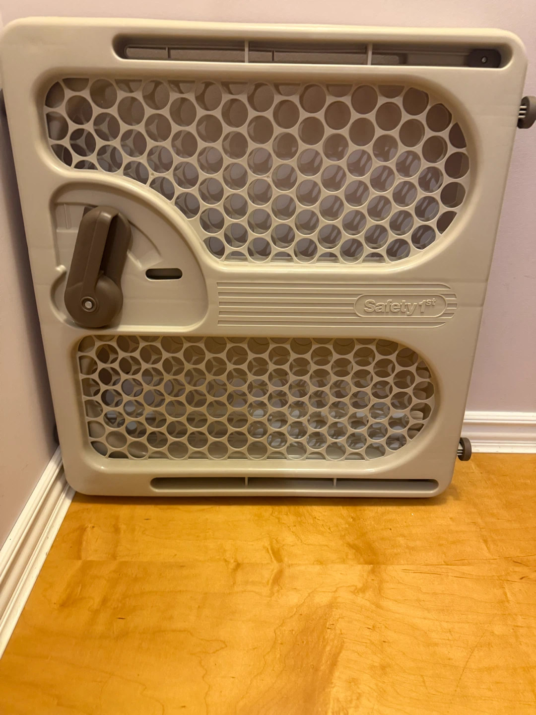 Safety 1st Plastic Baby Gate