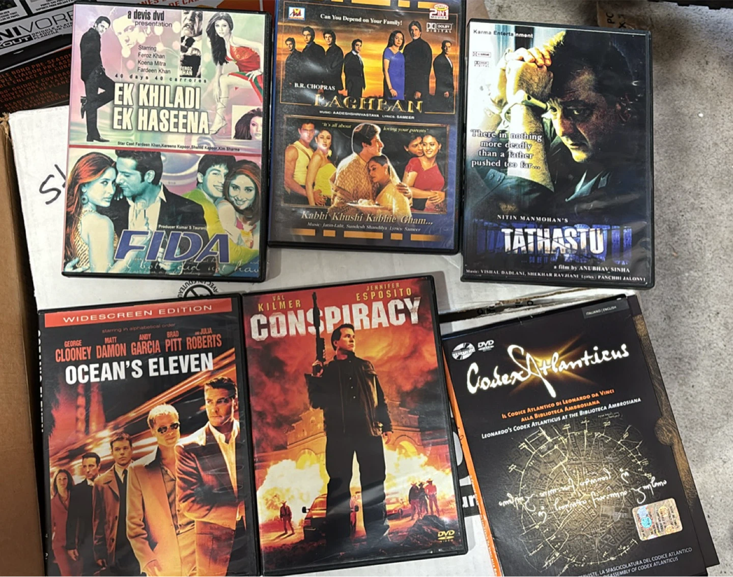FREE at Curb - light fixtures and assorted DVDs - photo 3