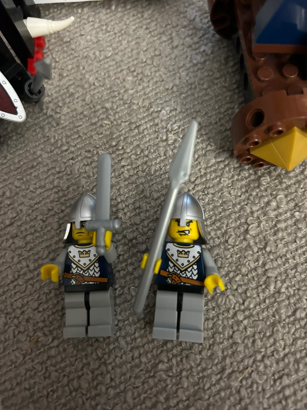 LEGO Castle Knight's Catapult Defence 7091 - photo 4