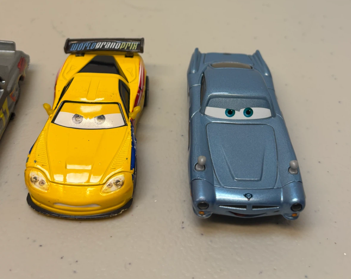 Set of 4 Disney Pixar Cars Die-Cast Vehicles - photo 3