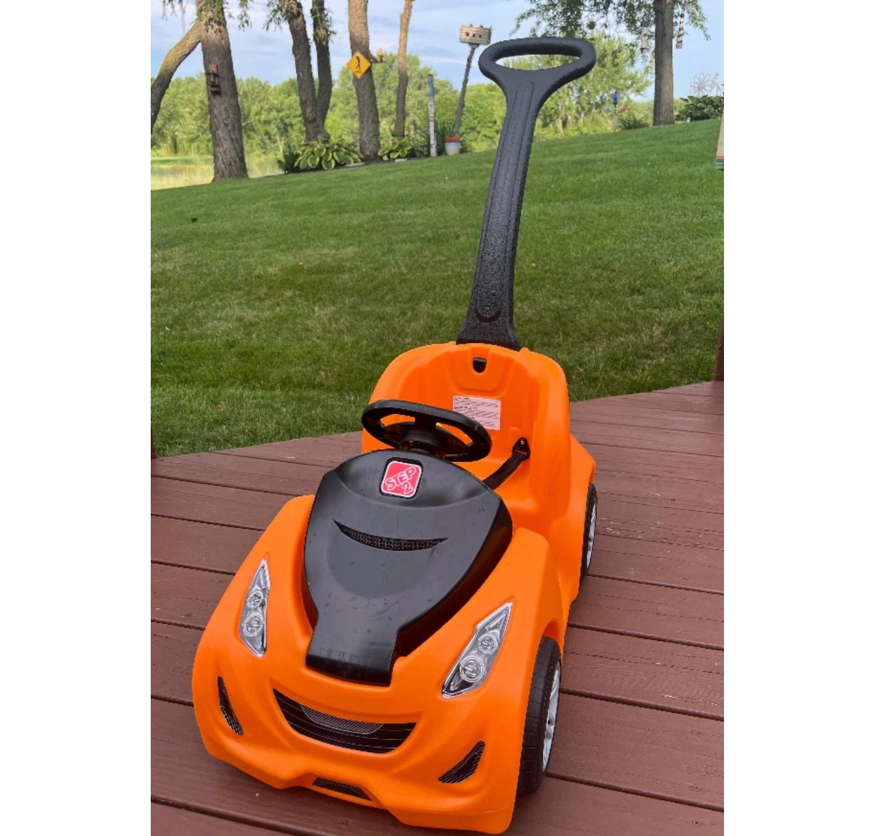 Toddler ride on / toddler push car (excellent condition)
