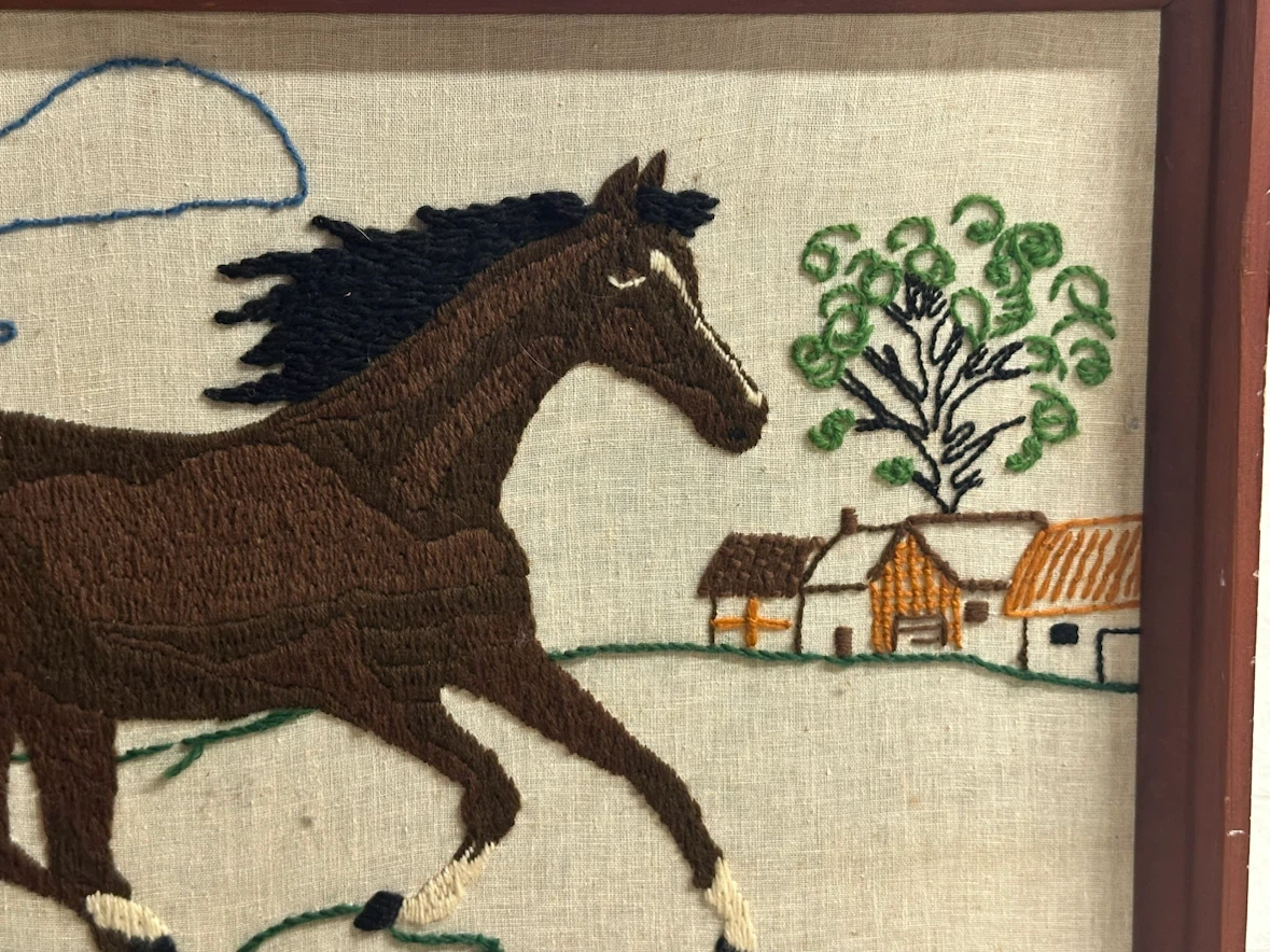 Vintage Embroidered/Yarn Artwork - photo 2