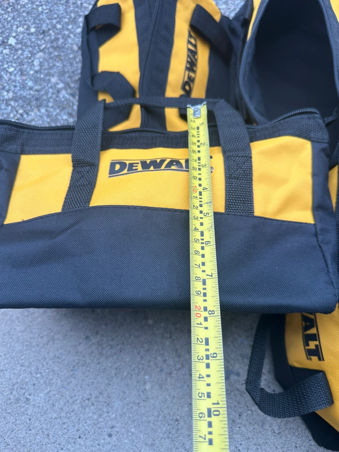 Set of 4 DeWalt Tool Bags $10 each - photo 4
