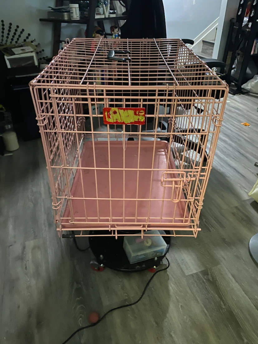 Pink Metal Pet Crate - photo 2