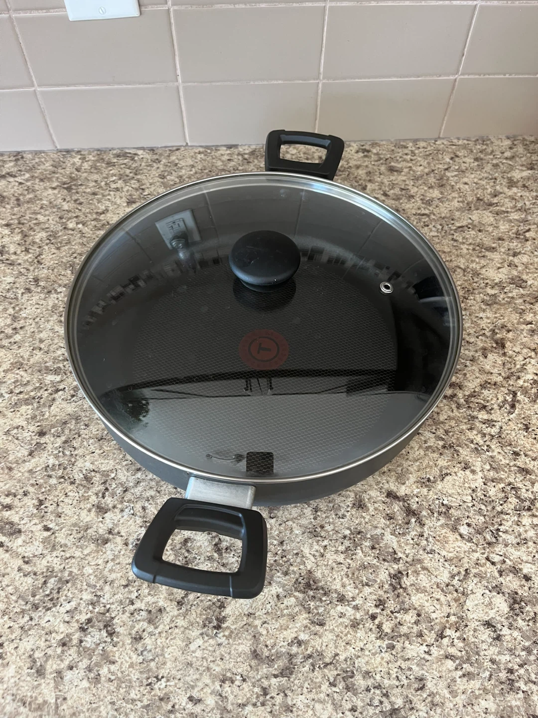 T-fal Non-Stick Jumbo Cooker Pan with Lid - photo 3