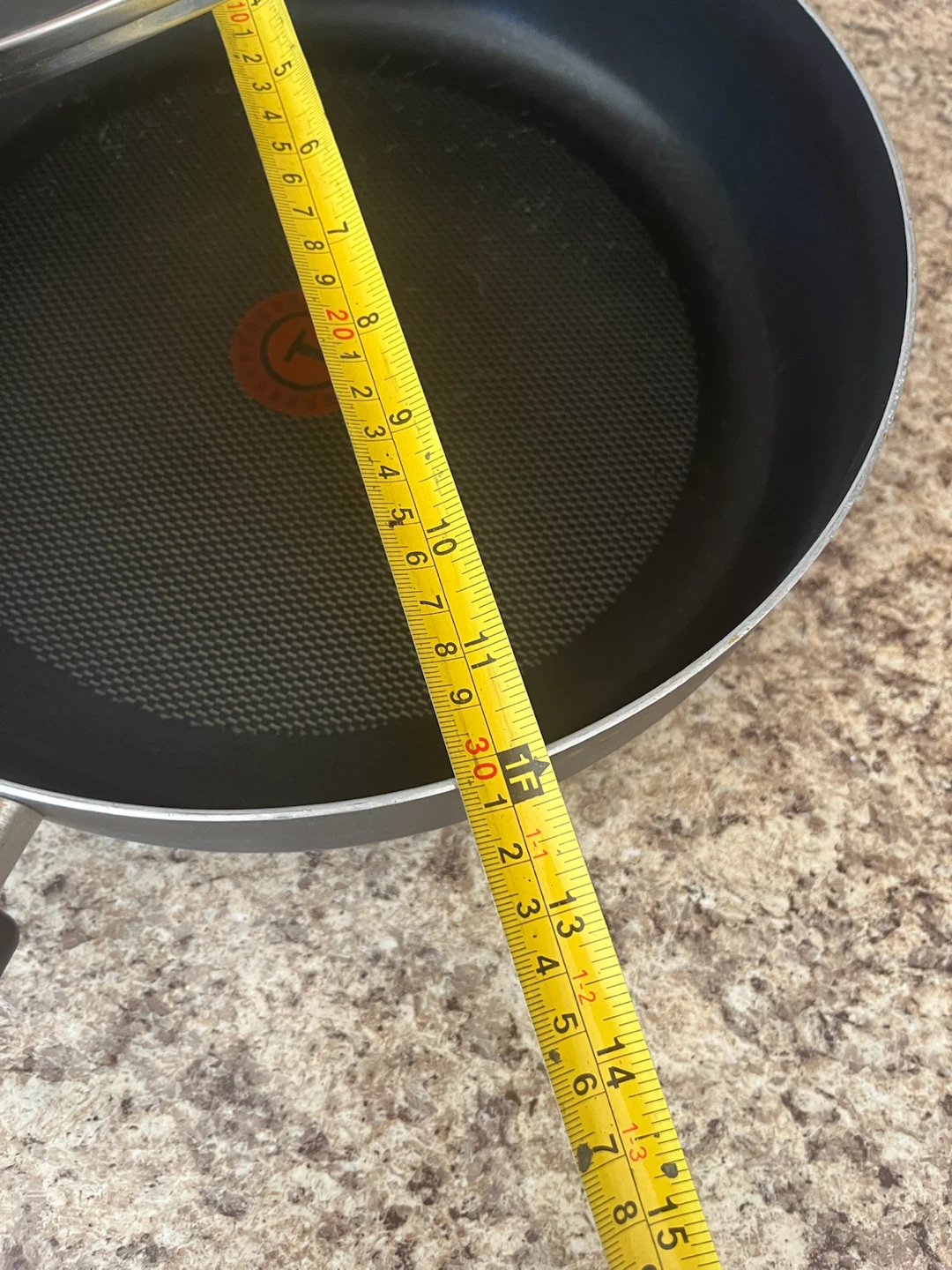 T-fal Non-Stick Jumbo Cooker Pan with Lid - photo 4