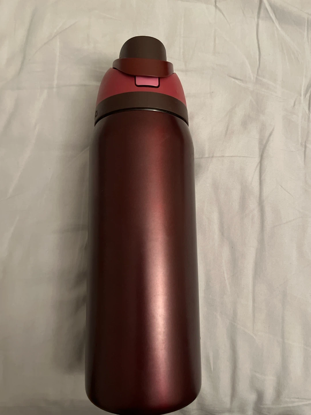 Owala FreeSip, 32-oz, Black Cherry