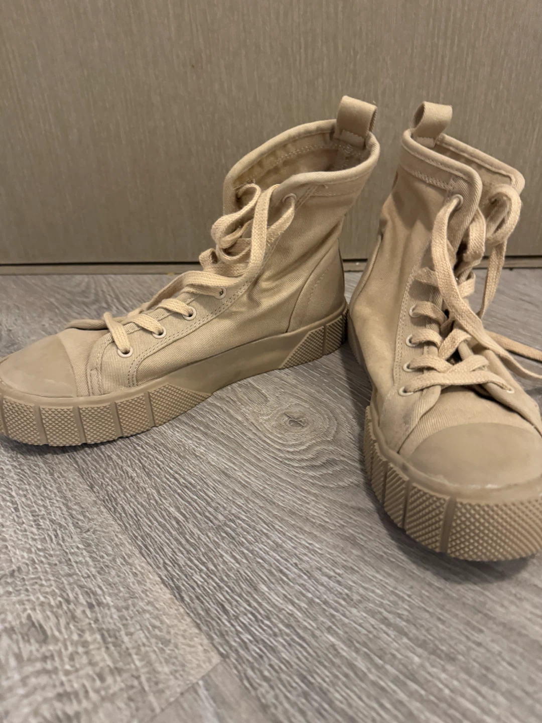 Zara Beige High-Top Sneakers (size 37 and 38) - photo 2