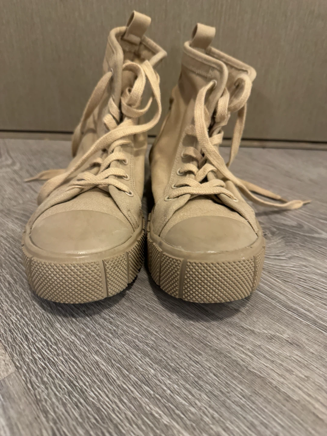 Zara Beige High-Top Sneakers (size 37 and 38) - photo 3
