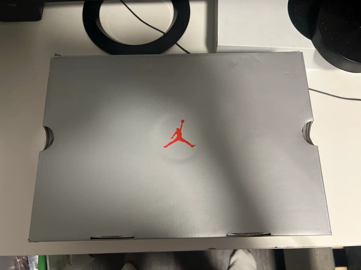 Air Jordan 13 Retro White/Black-True Red