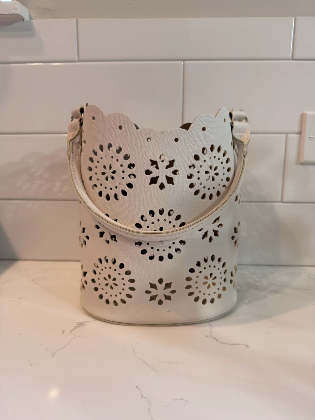 White Laser-Cut Bucket Bag - photo 2