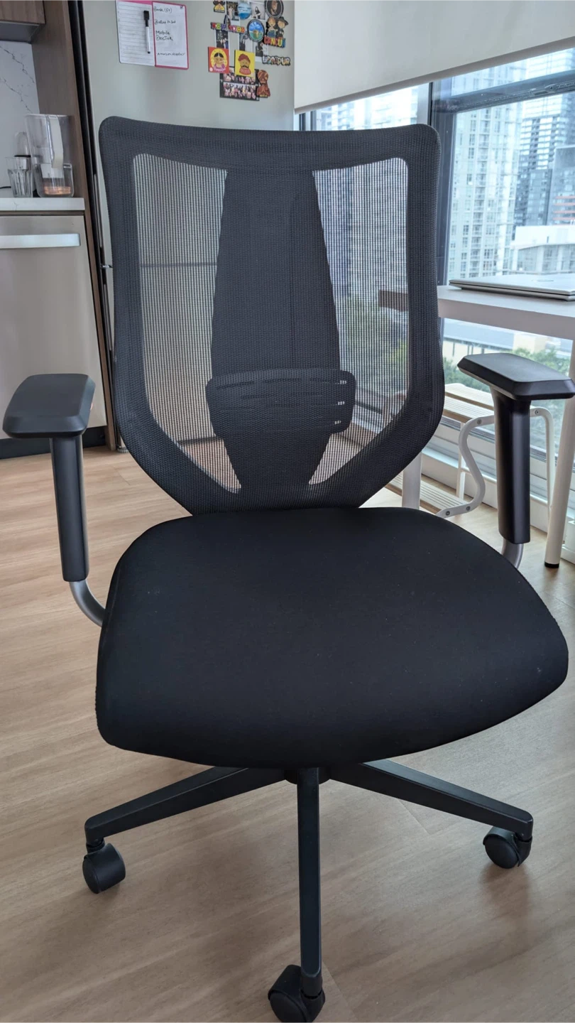 Ergonomic Mesh Office Chair - Adjustable Seat & Armrests - photo 4