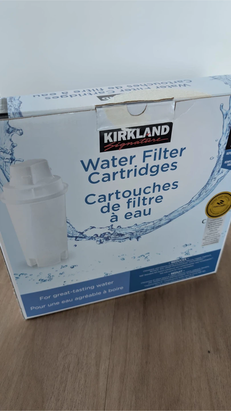 Kirkland Signature Water Filter Pitcher and 5 Cartridges - photo 3