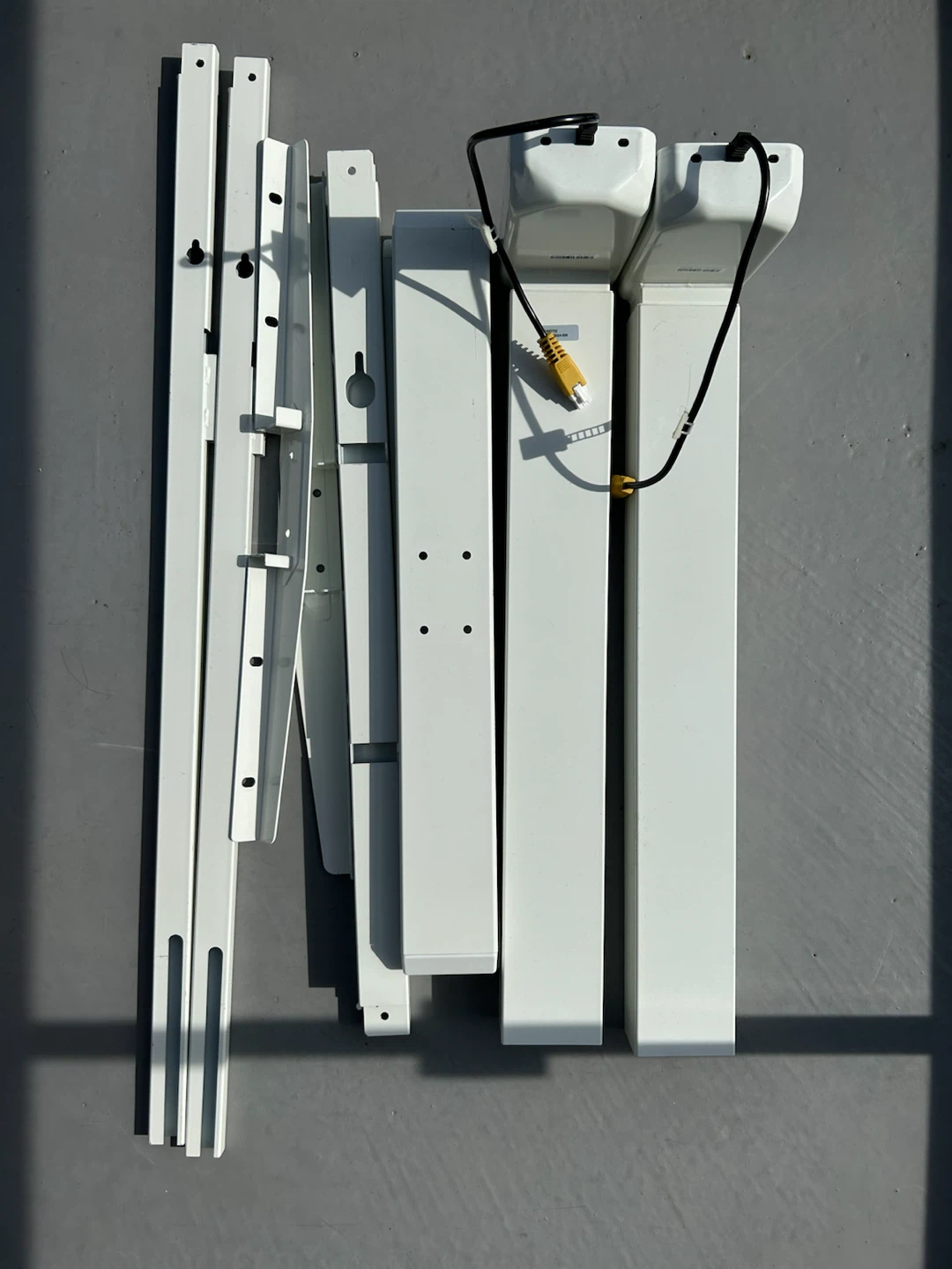 Electric Standing desk(135 cm x 74 cm Autonomous Smartdesk 2) - photo 2