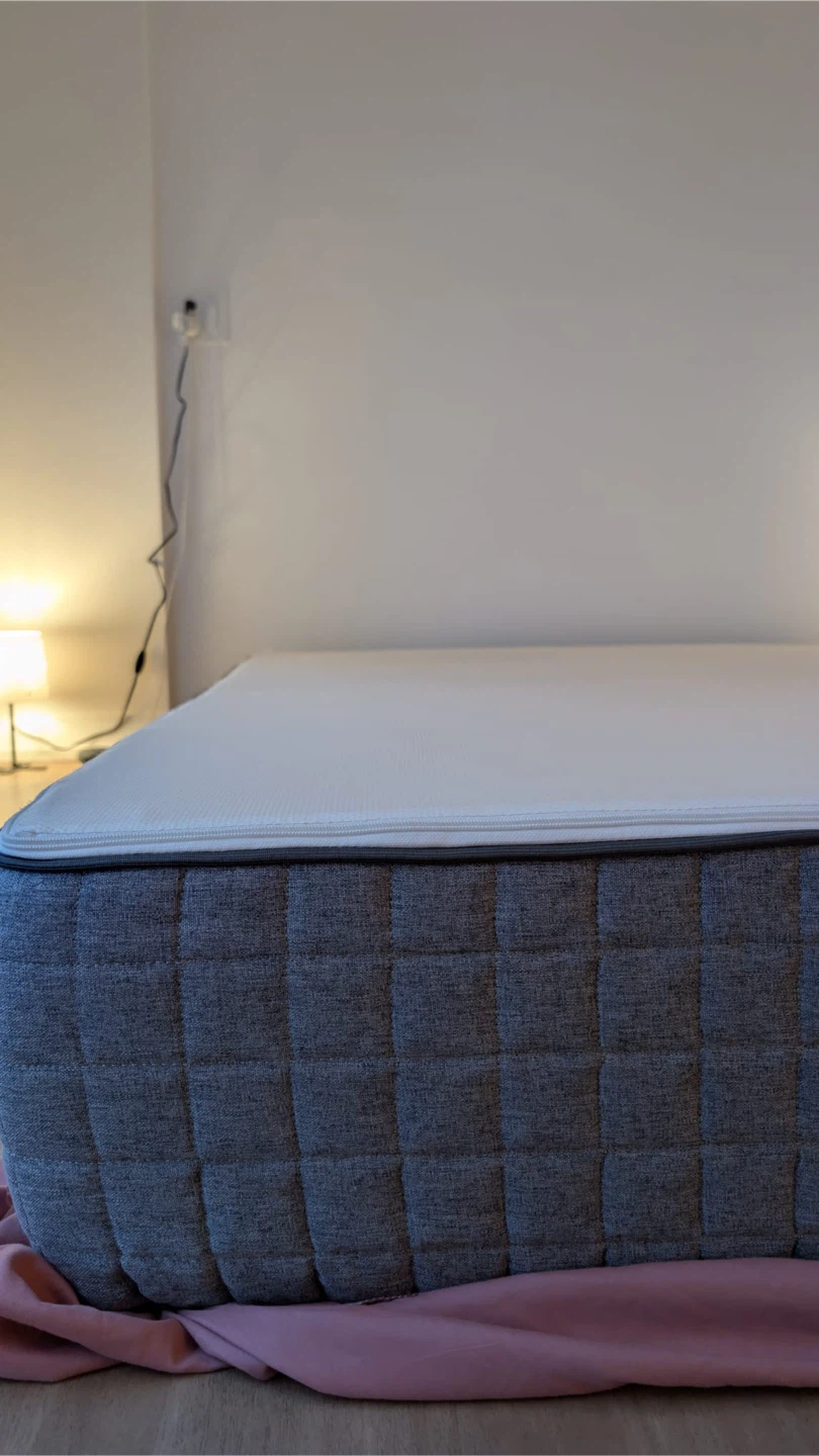 Structube Loft 10 Mattress Queen size - photo 2