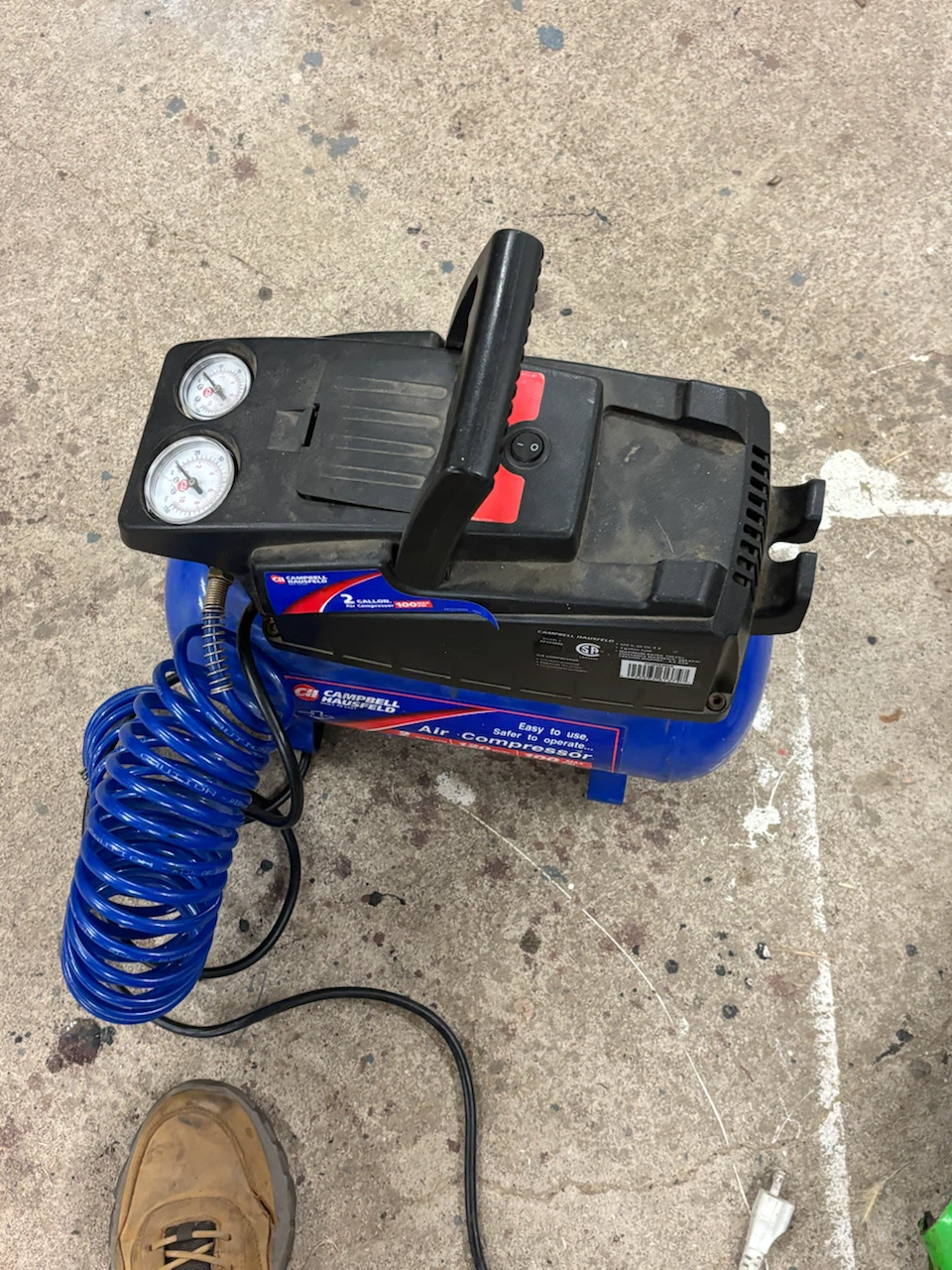Campbell Hausfeld 2 Gallon Air Compressor - photo 3