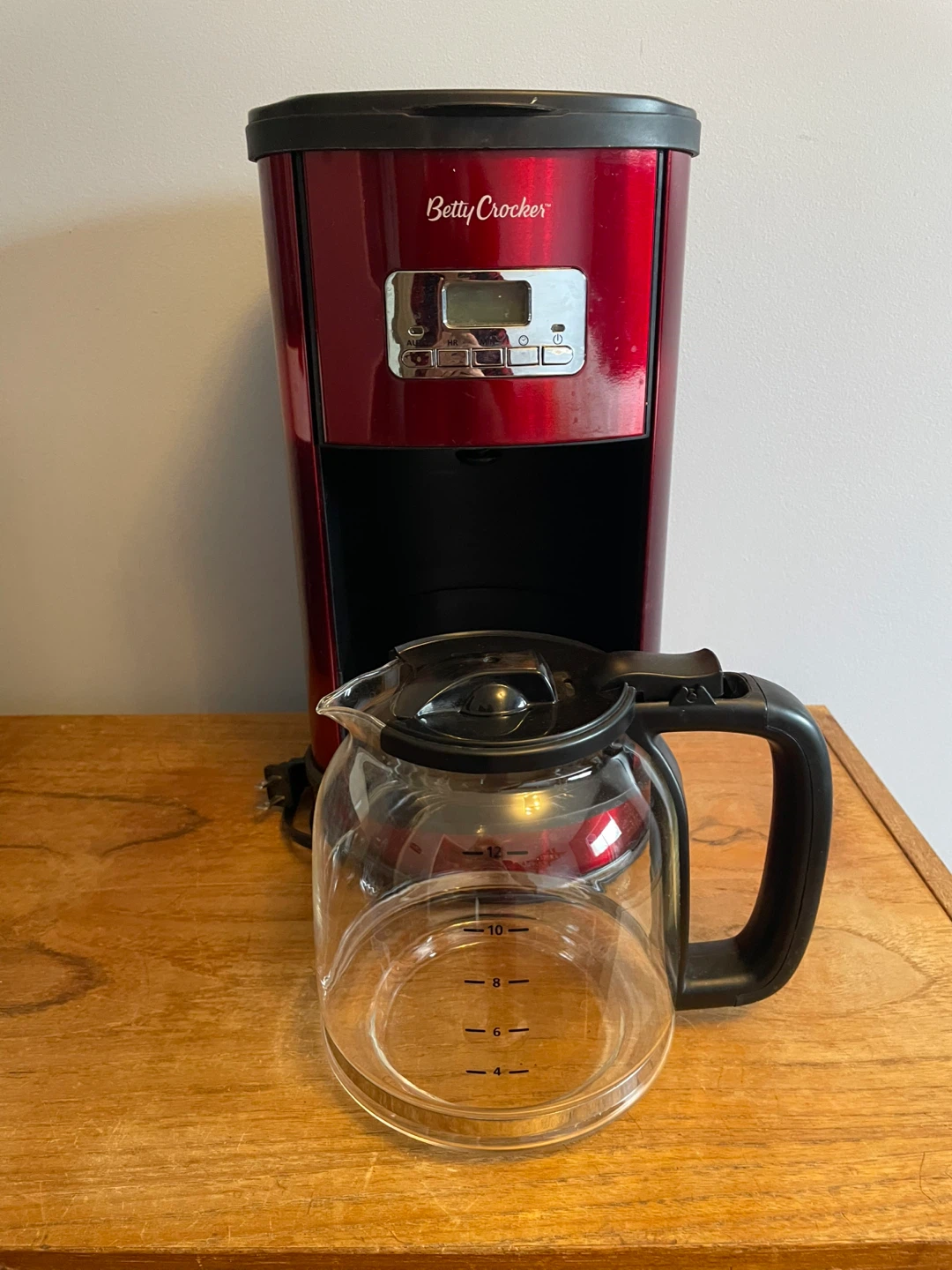Betty Crocker 12-Cup Programmable Coffee Maker - photo 3