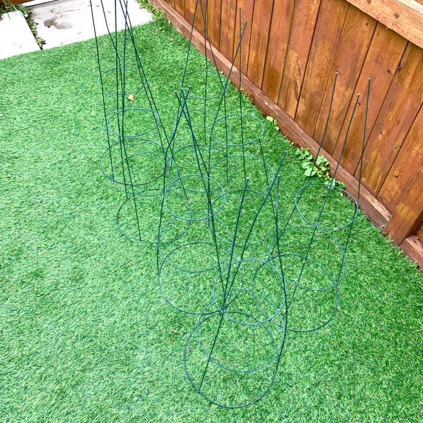 Set of 6 Green Tomato Plant Cages - photo 4