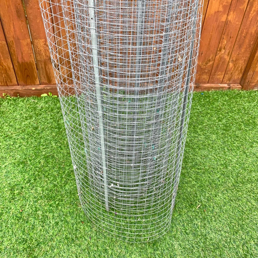 Galvanized Wire Mesh Garden Fence with Stakes - photo 4