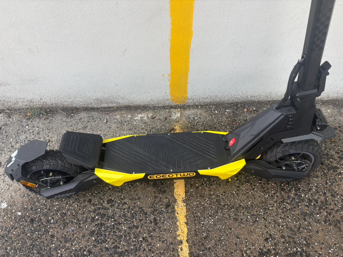 EOEOTWO Electric Scooter - photo 3