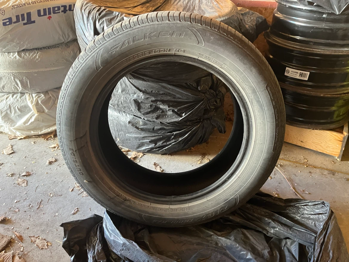 Falken Ziex ZE001 A/S Tire 215/65R16 100H