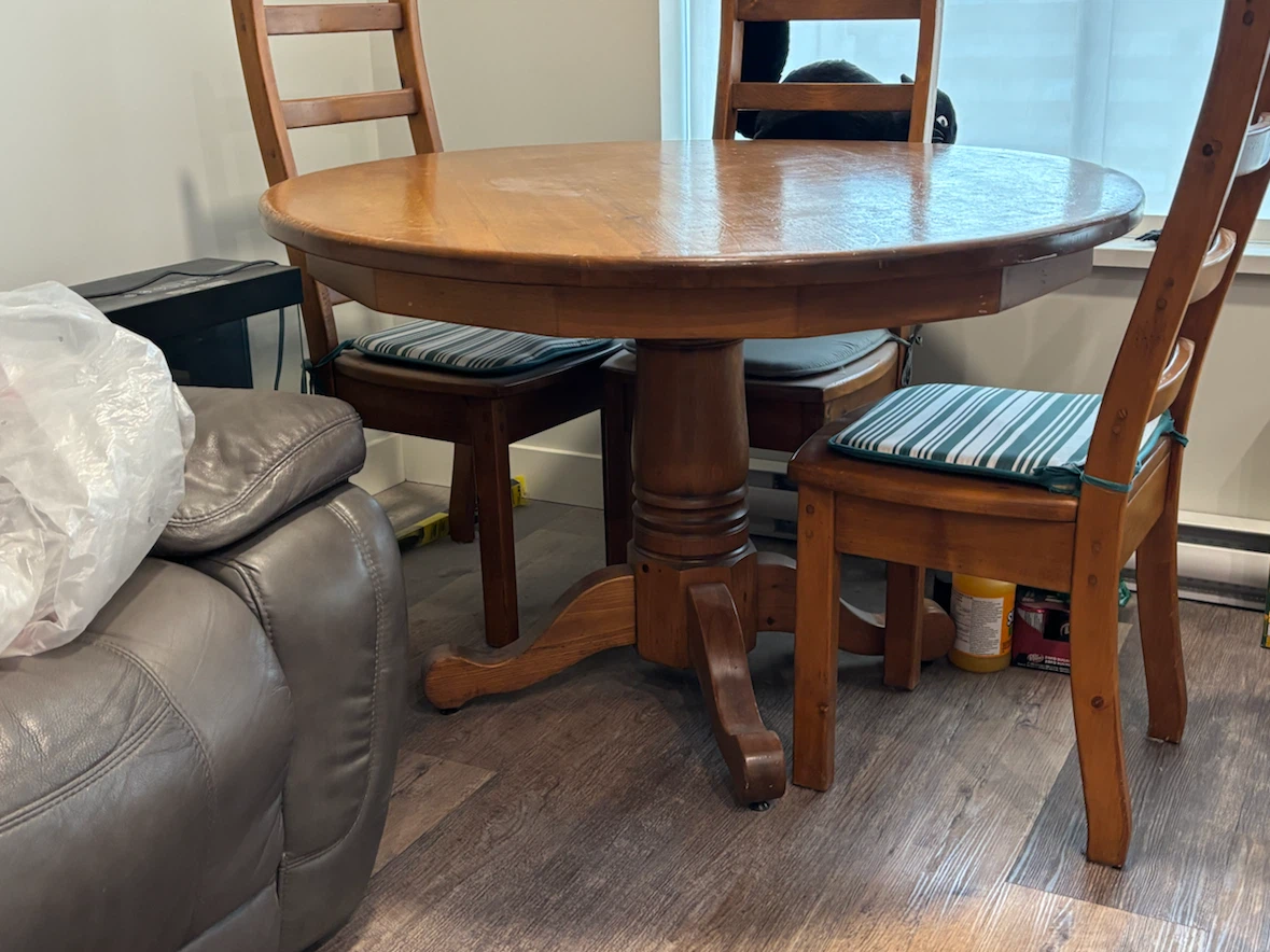Round Wooden Dining Table and Chairs