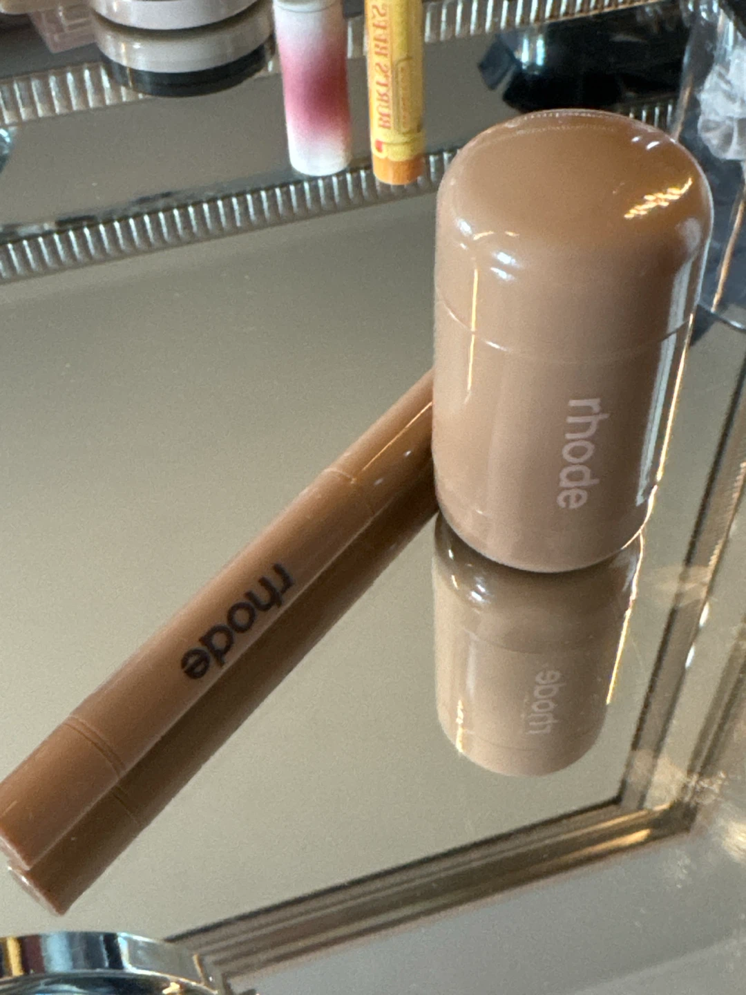 Fake Rhode (Teacup blush & Lift lip liner)