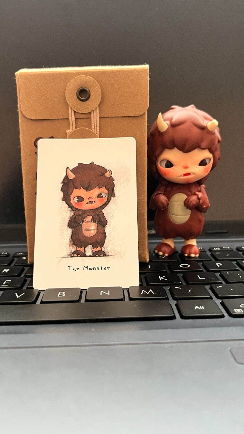 3 Hirono Pop Mart Figures - photo 3