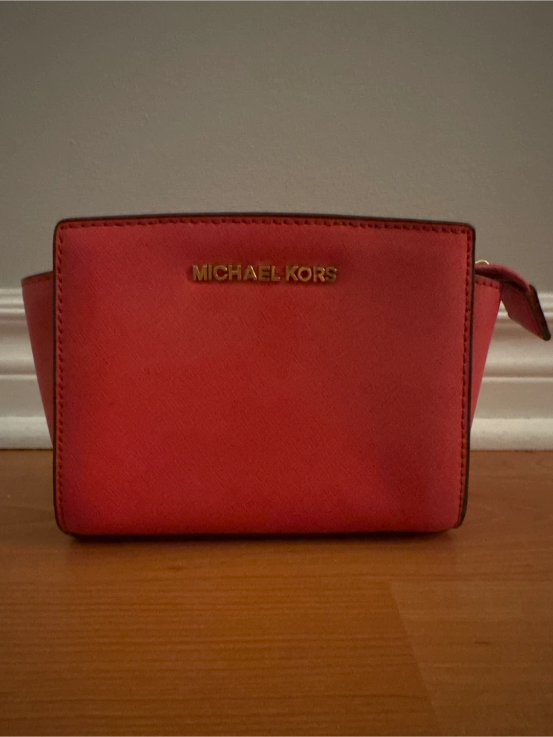 Michael Kors Mini Crossbody Bag