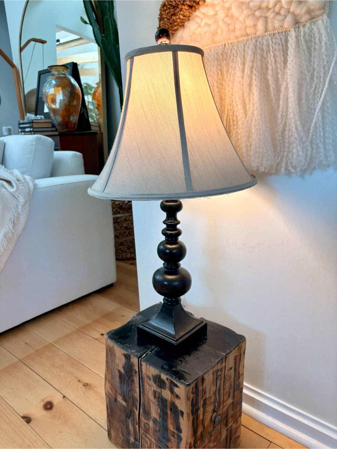Classic Black Table Lamp - photo 5