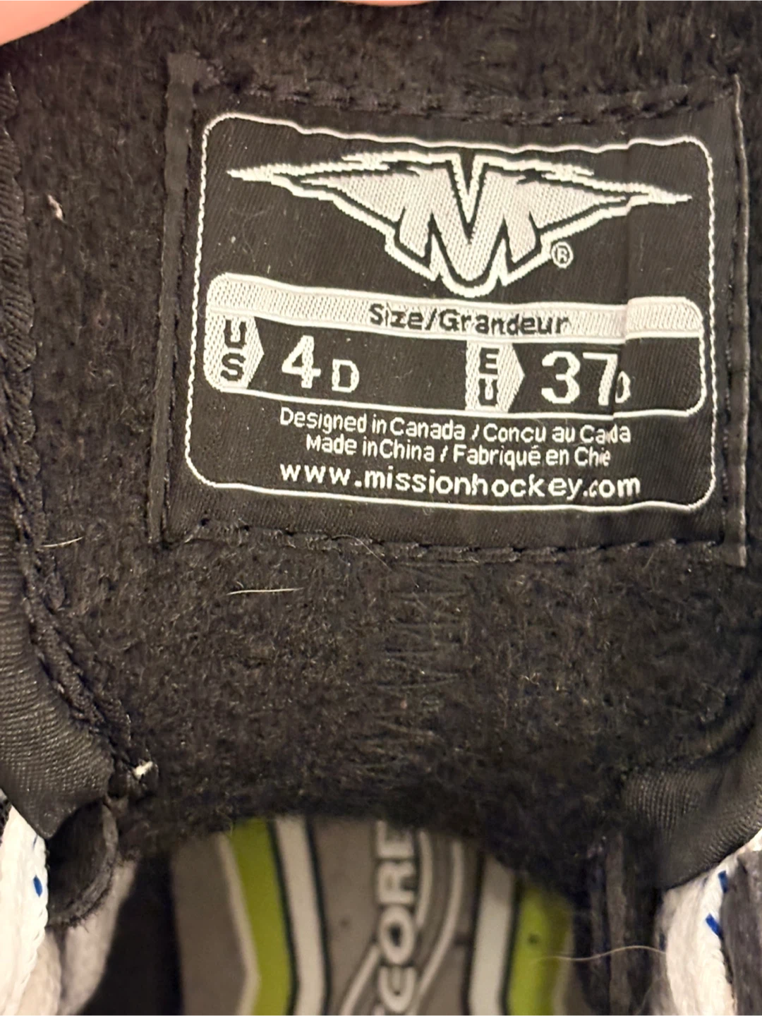 Mission Fuel 110-AG Hockey Skates Size 4D - photo 3