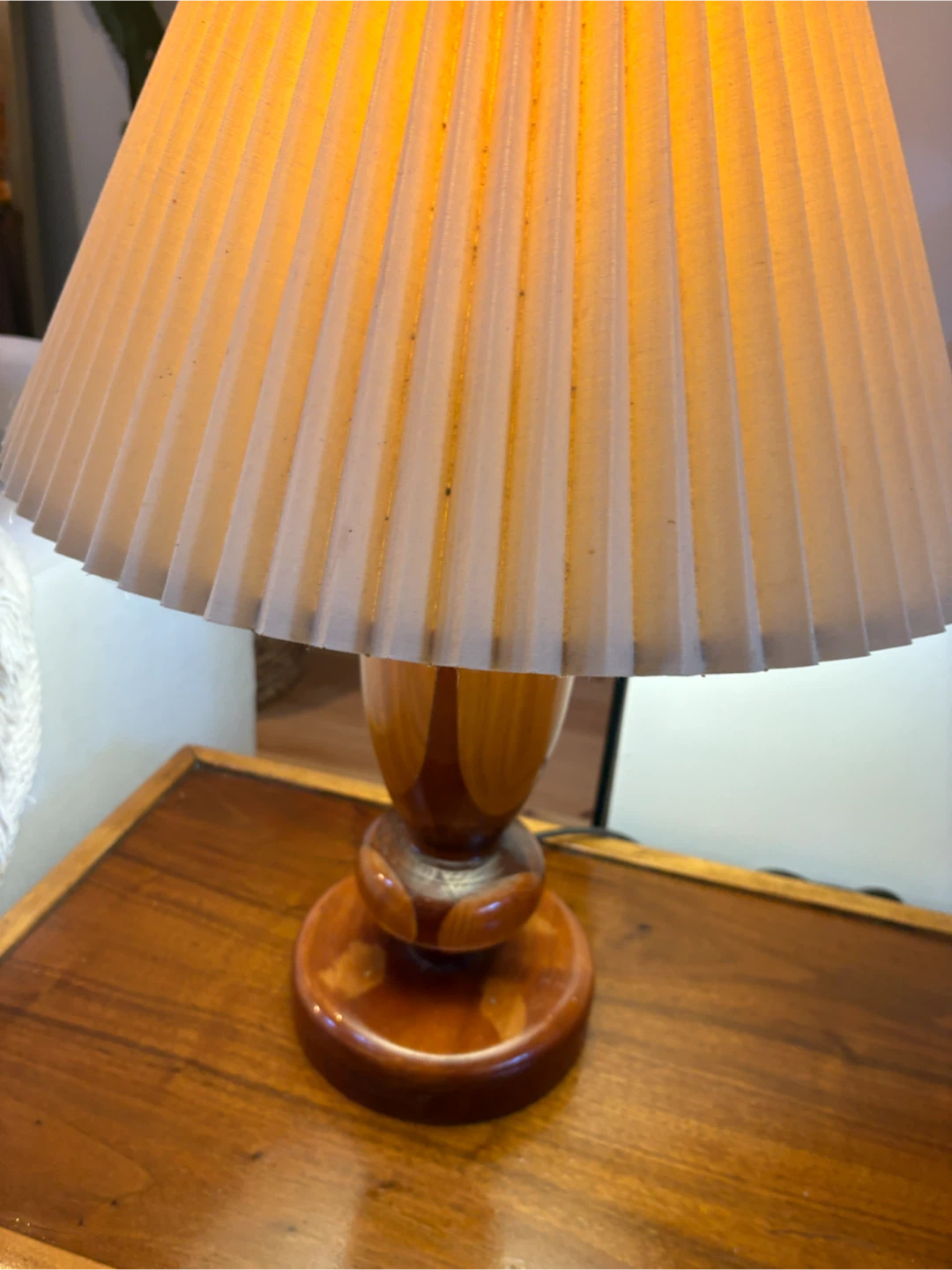 Vintage Turned Wood Table Lamp - photo 4