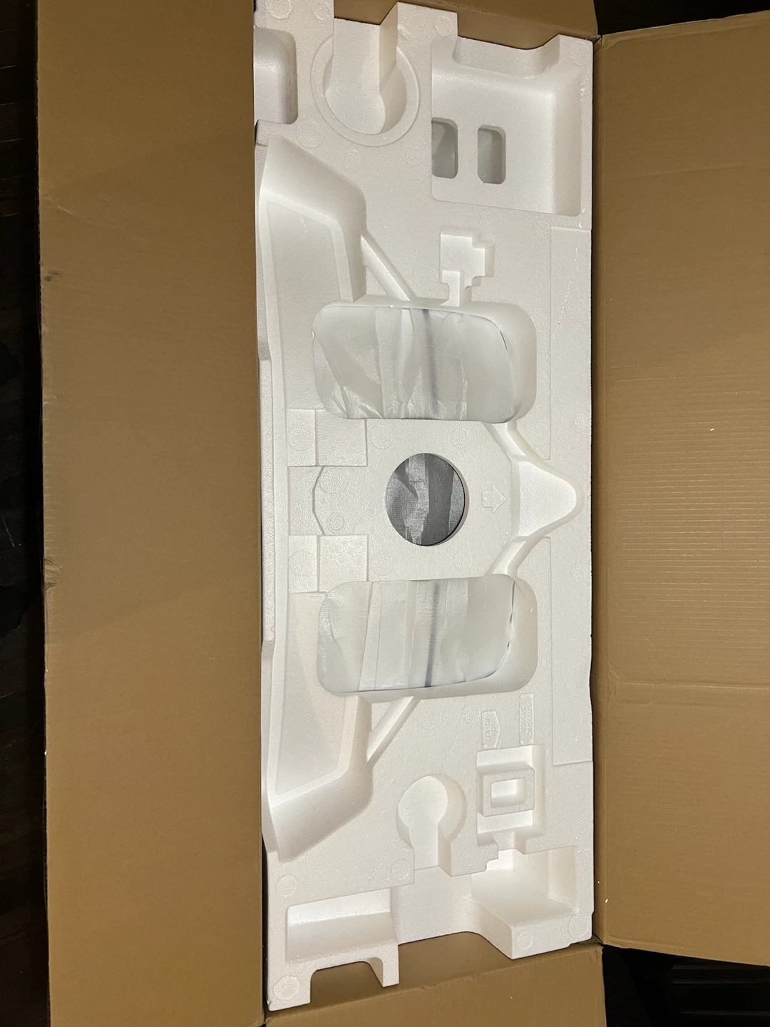 Samsung Odyssey Neo G9 57" 4K UHD Curved VA LED Gaming Monitor - photo 5