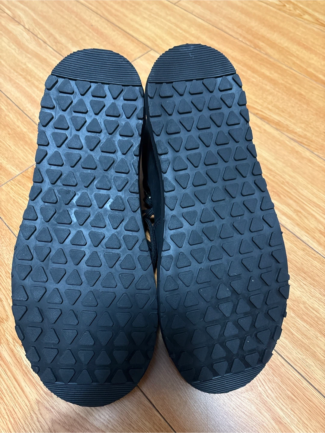 Black Levi's Ankle Boots - photo 4
