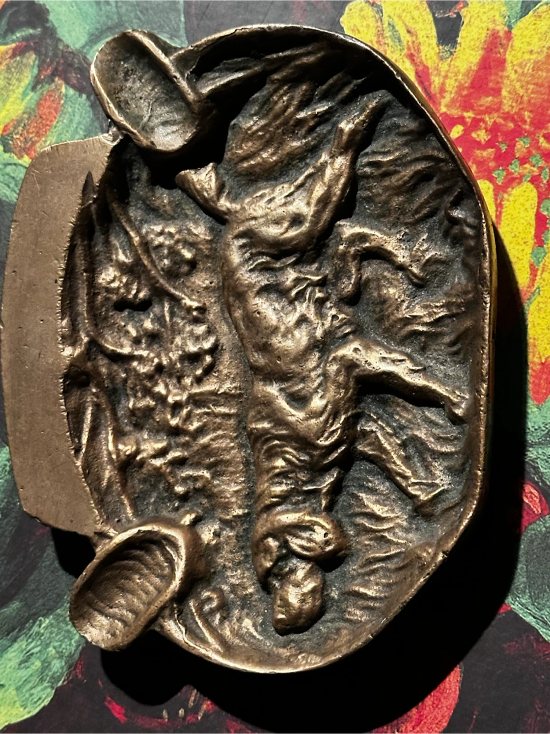 Antique bronze hunting dog ashtray
