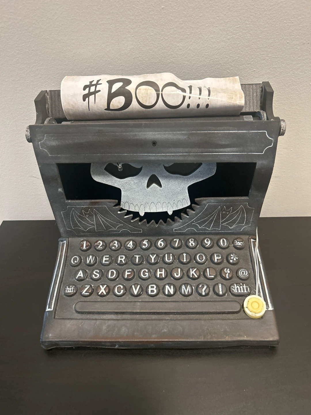 Light-Up Halloween Skull Typewriter Decor - photo 5
