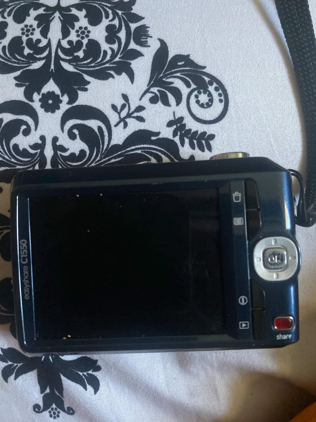 Kodak EasyShare C1550 Digital Camera - photo 2