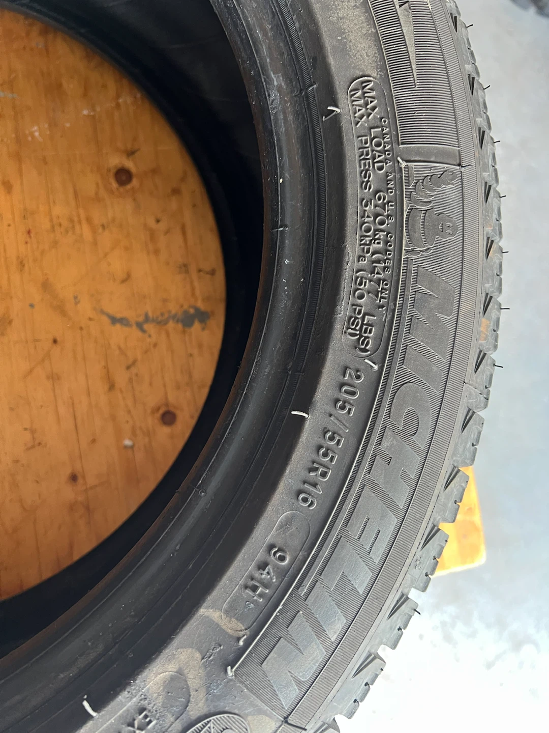 Michelin X-Ice Snow Tires 205/55R16 - photo 3