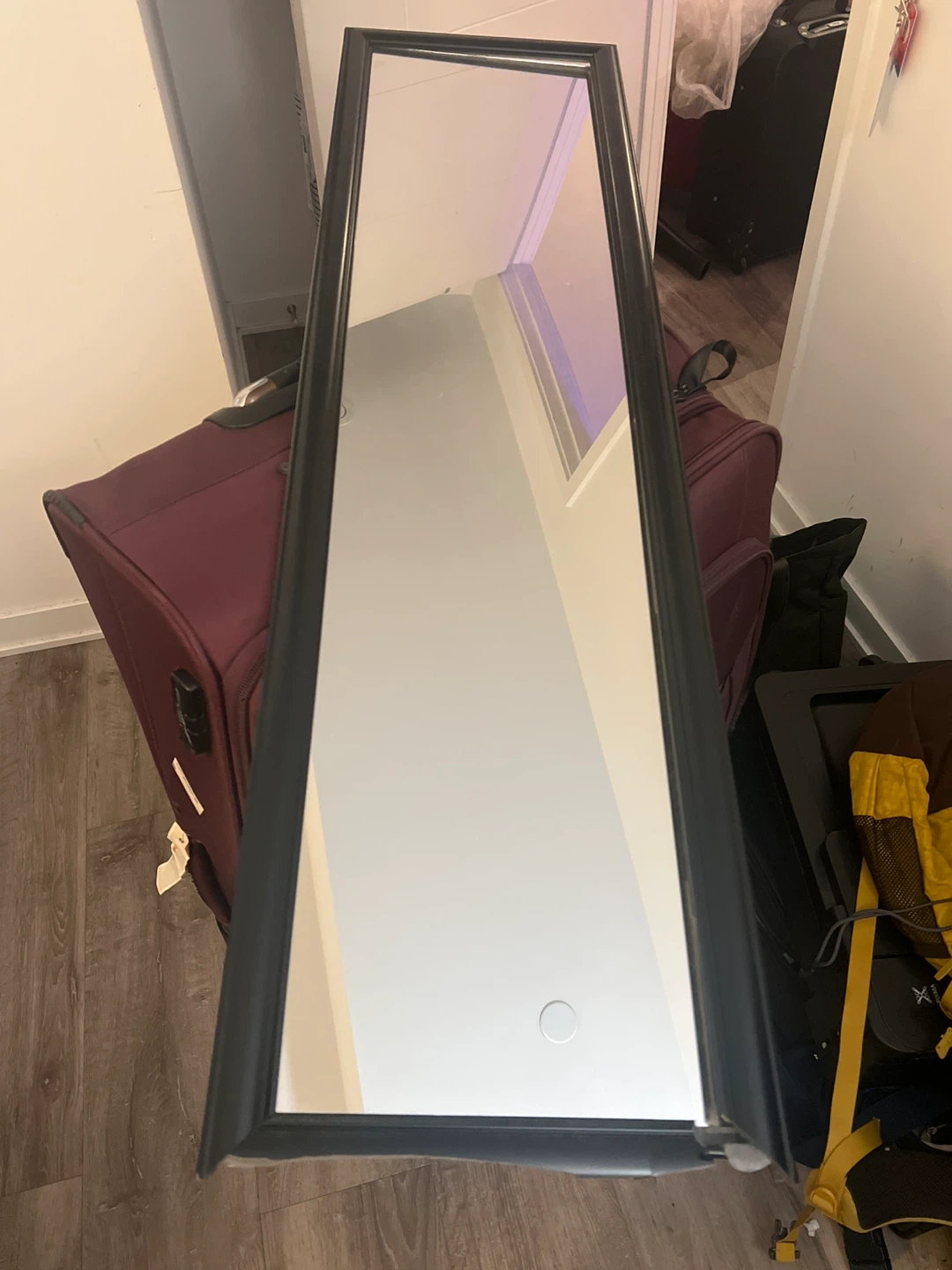 Mirror  - broken mirror frame (mirror okay)
