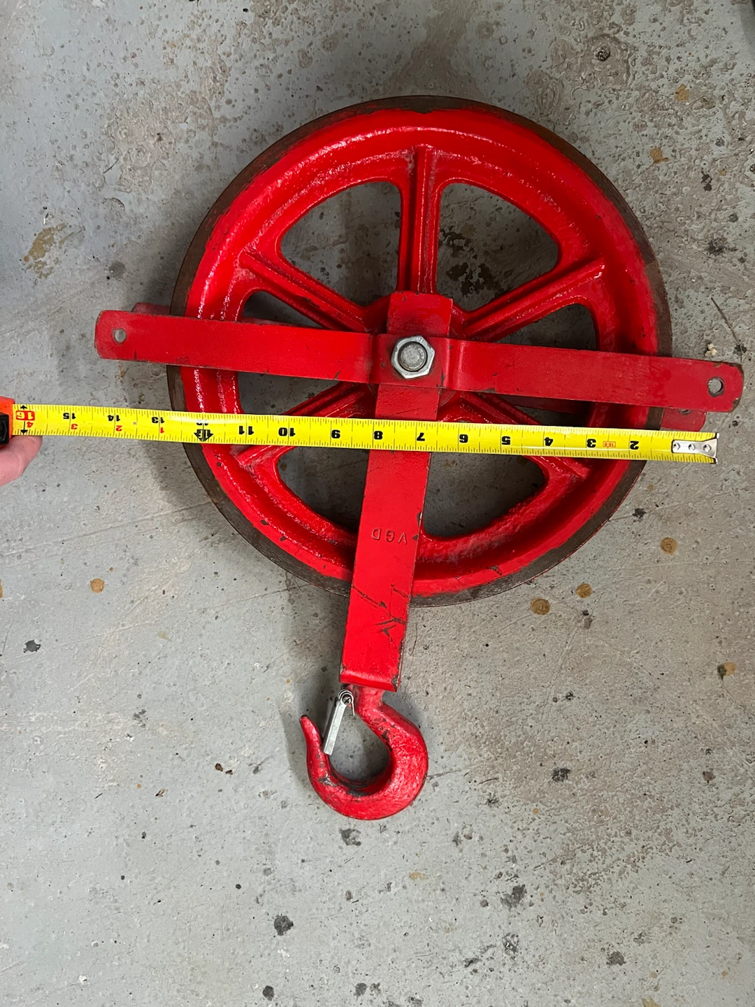 Large Antique Red Metal Pulley - photo 2