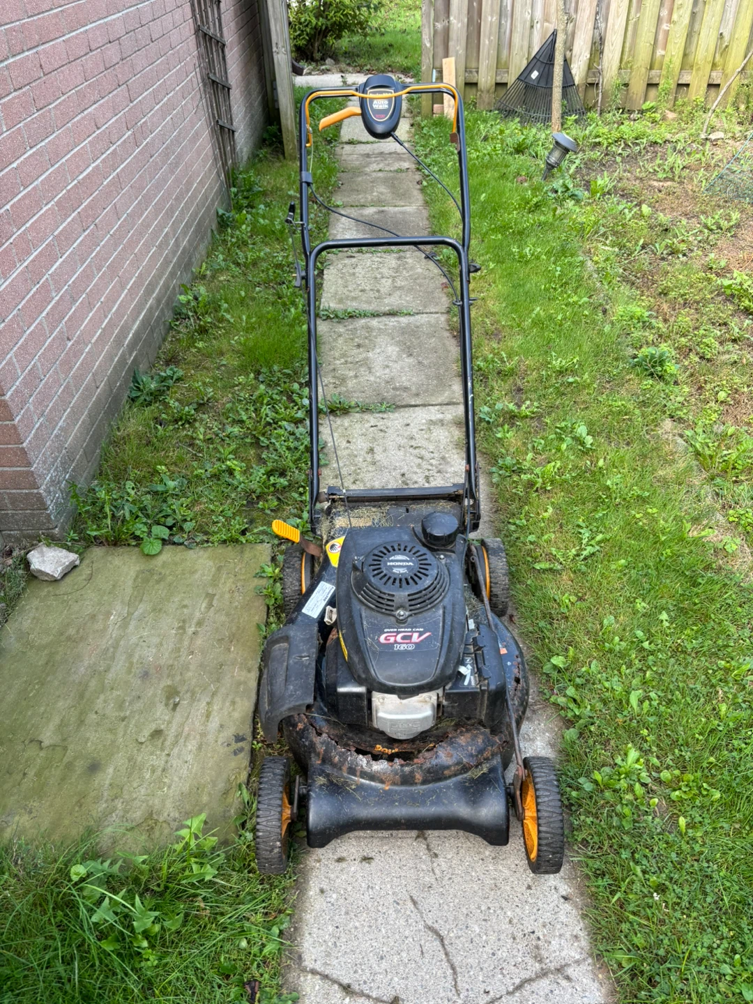 lawnmower honda (as it's read description)