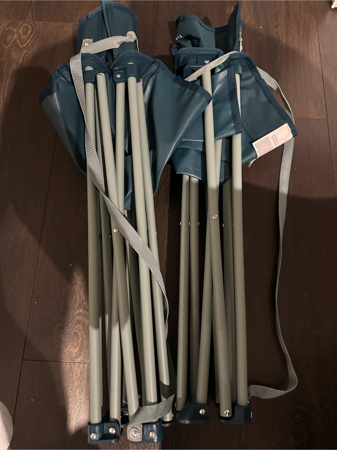 Quecha Folding camping chair x 2