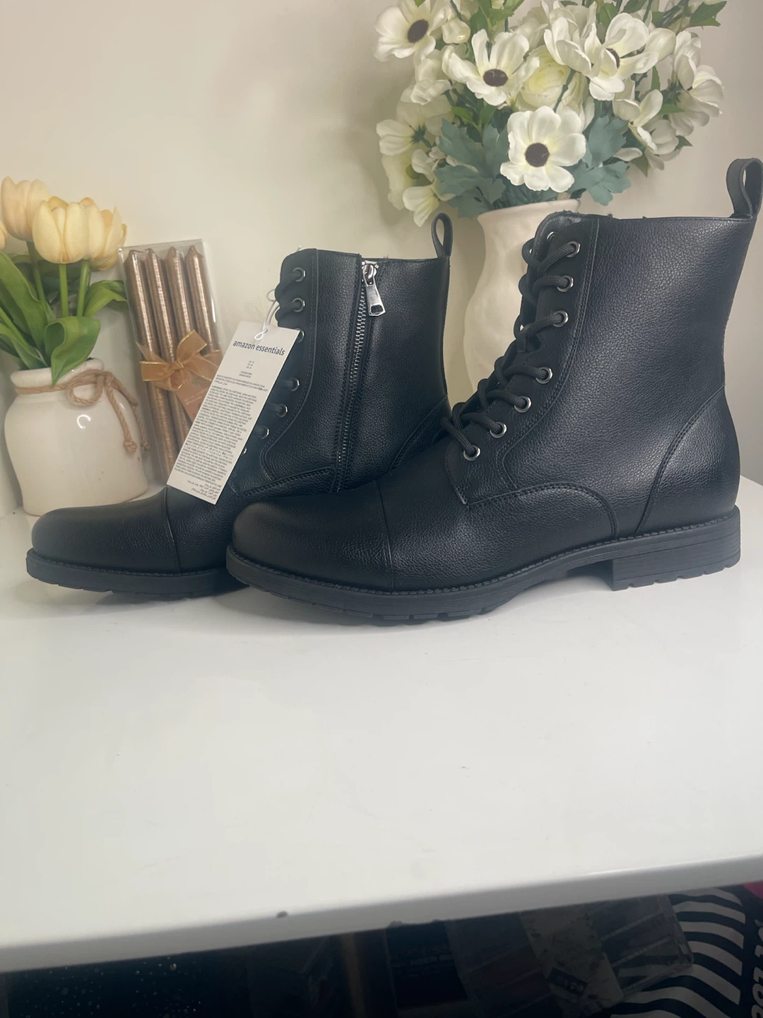 Amazon Essentials Black Lace-Up Boots - photo 4