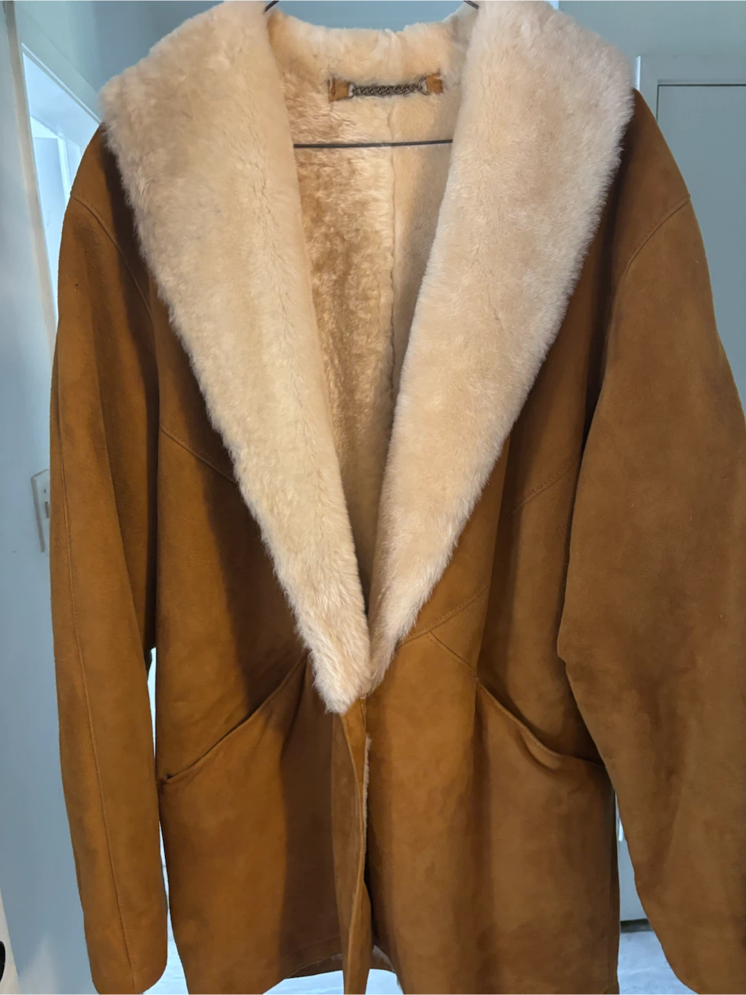 Leone Genuine Lambskin Coat Size 8