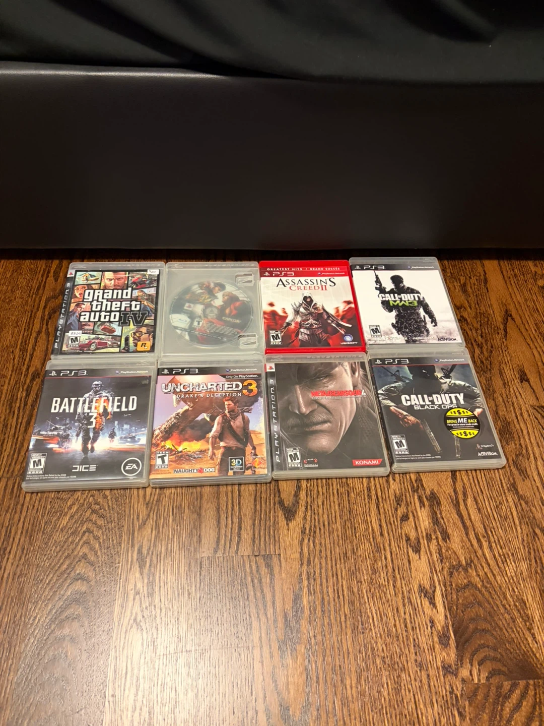 PlayStation 3 Console Bundle with 15 Games - photo 3