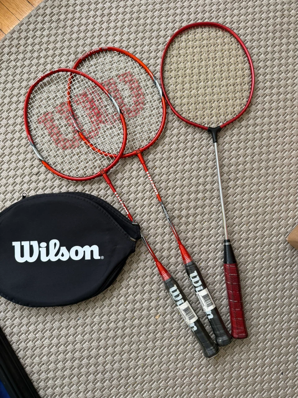Set of 3 Wilson Badminton Rackets with Case - photo 2