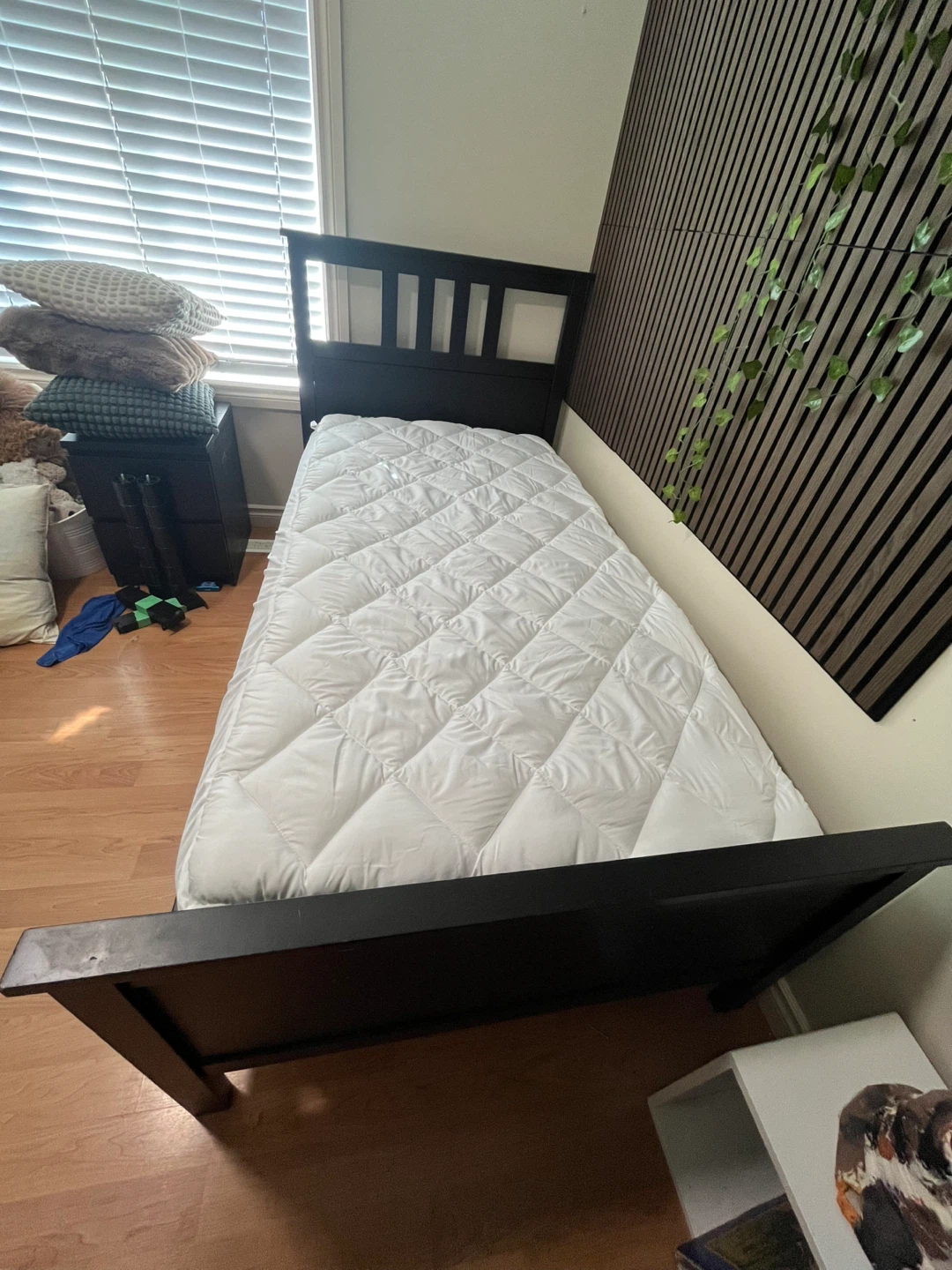 IKEA Hemnes Twin Bed